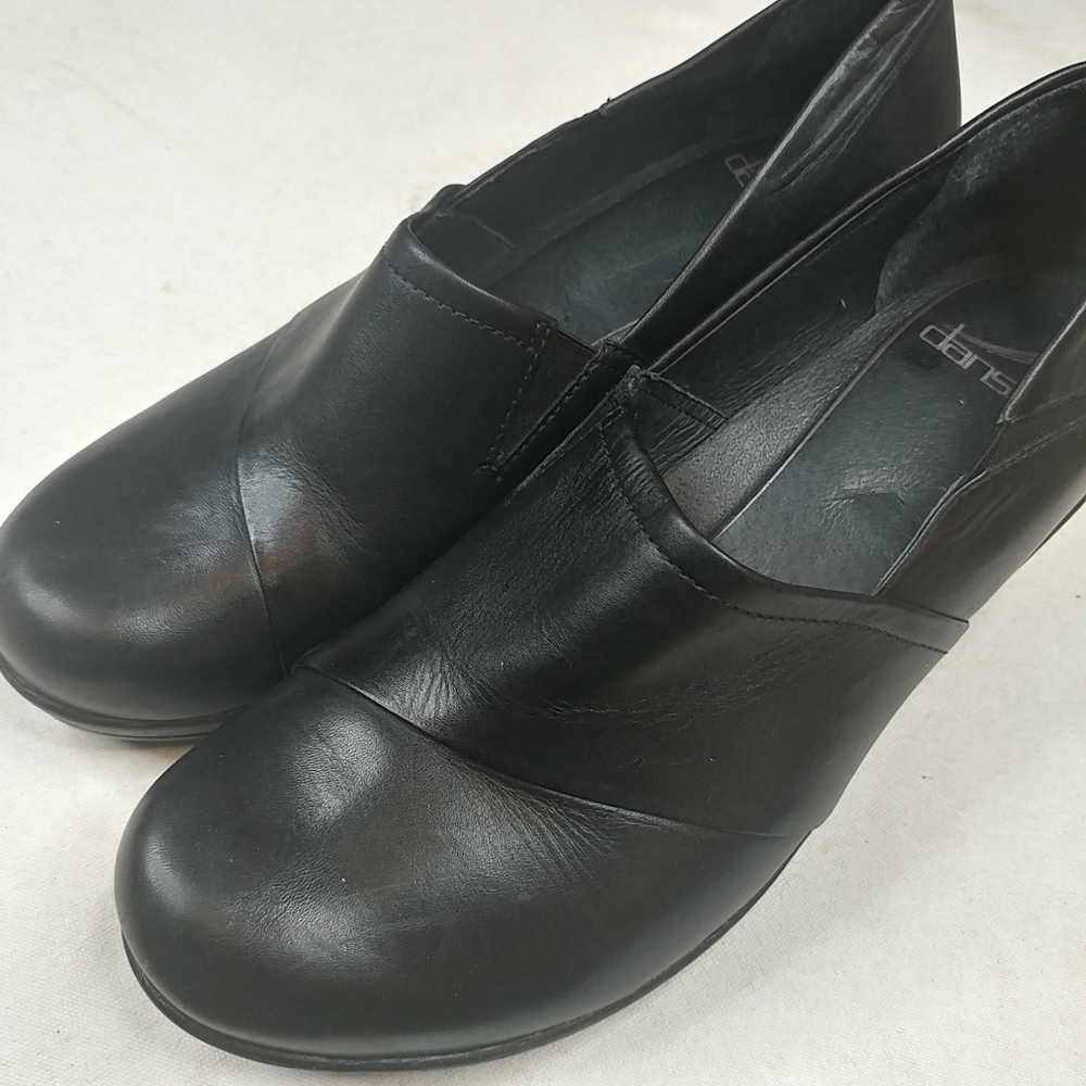 Dansko Brown Leather Slides Womens Sz US 10.5. EU